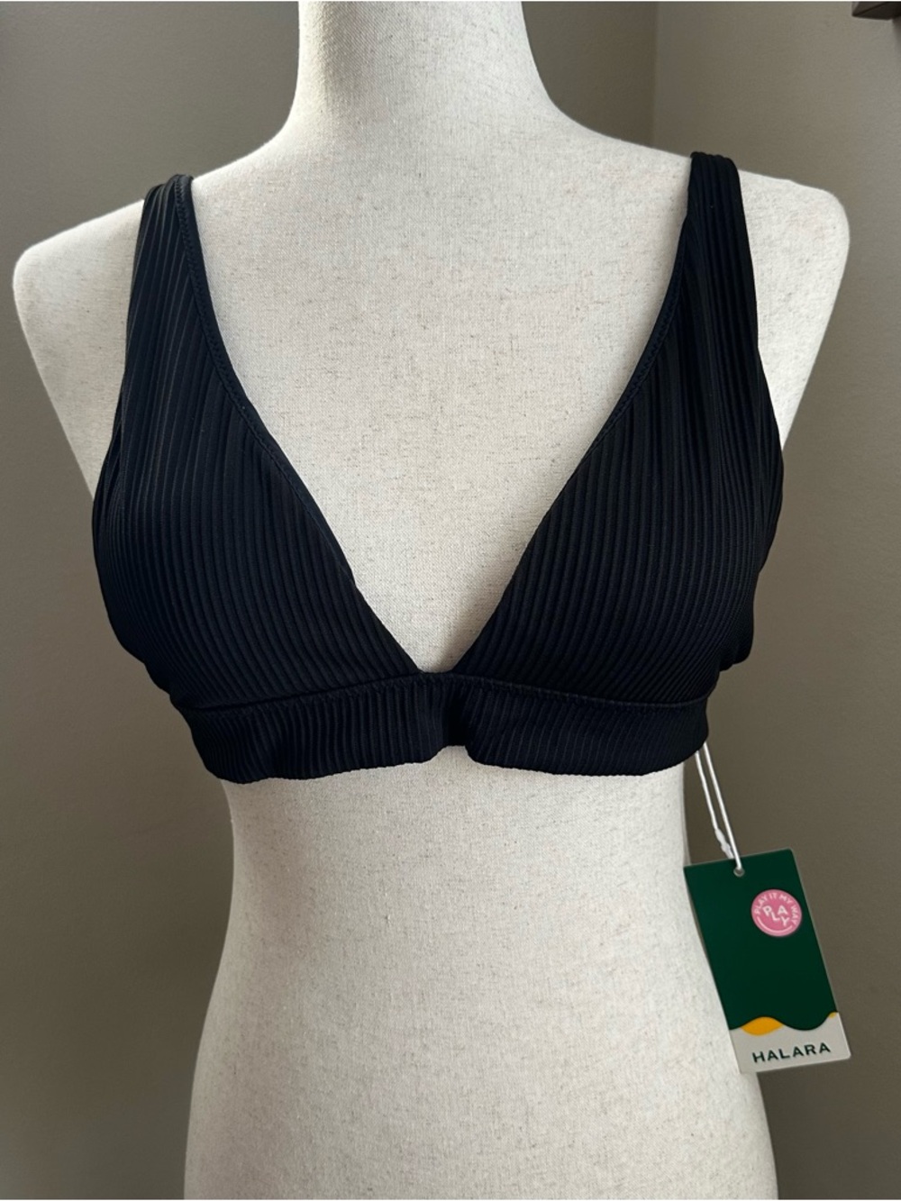 HALARA Ribbed Bikini Top